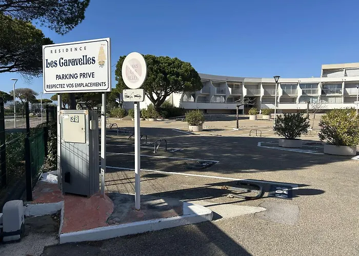 아파트 Renove, 4 Couchages, Proche Et Commerces, Parking Prive, Port Camargue - Fr-1-250-44