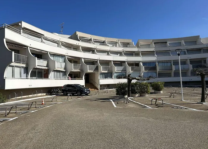 아파트 Renove, 4 Couchages, Proche Et Commerces, Parking Prive, Port Camargue - Fr-1-250-44 르그로뒤후아