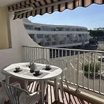 Renove, 4 Couchages, Proche Et Commerces, Parking Prive, Port Camargue - Fr-1-250-44 Le Grau-du-Roi