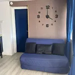 Renove, 4 Couchages, Proche Et Commerces, Parking Prive, Port Camargue - Fr-1-250-44