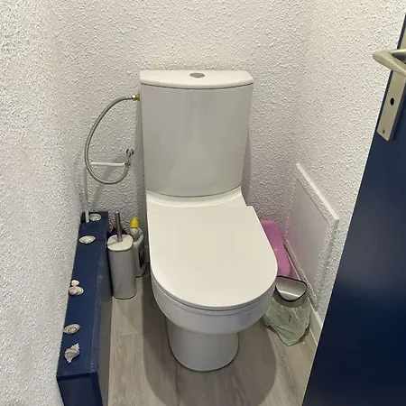 Renove, 4 Couchages, Proche Et Commerces, Parking Prive, Port Camargue - Fr-1-250-44 *